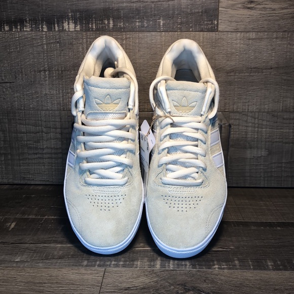 Adidas - Tyshawn Skate - Picture 5 of 6